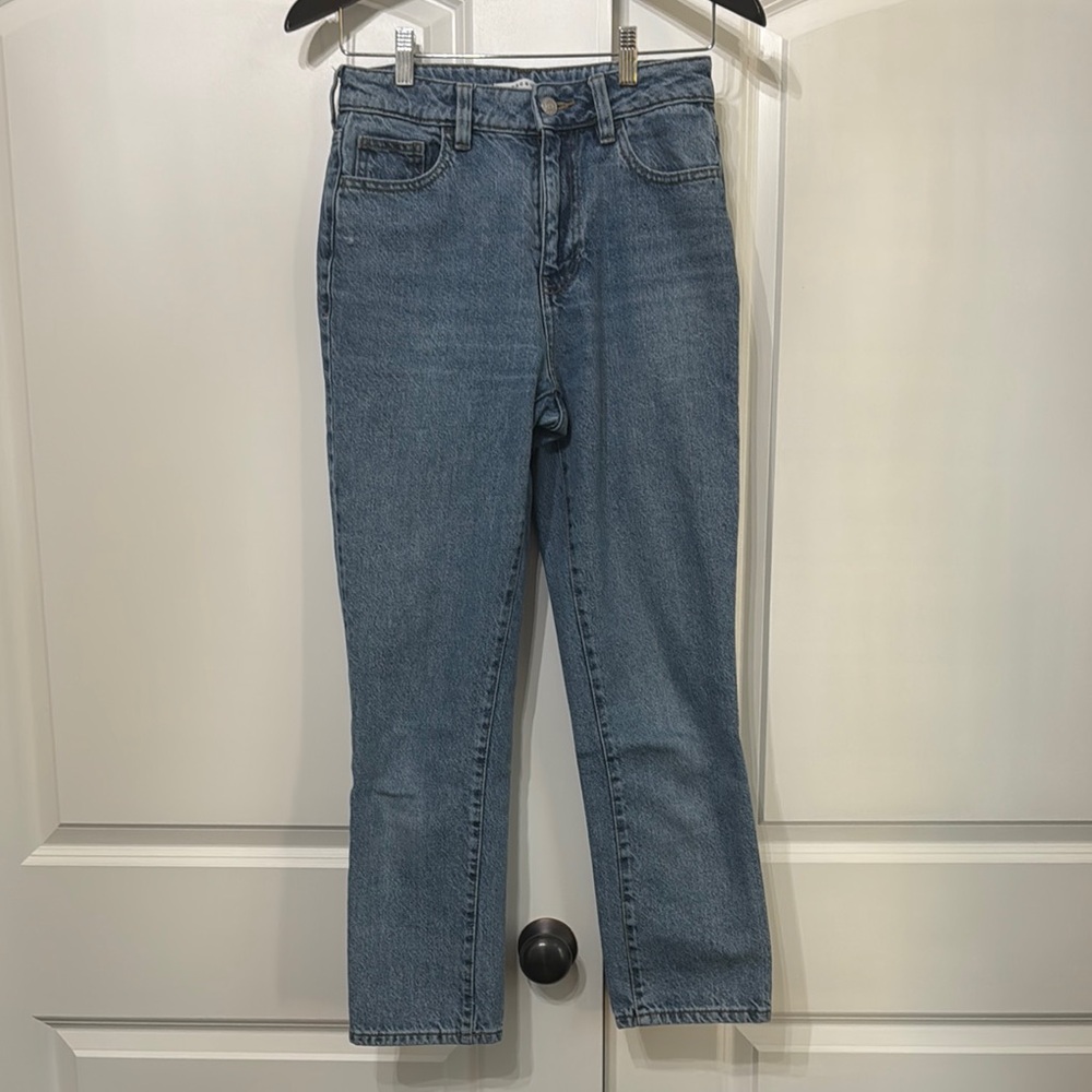 PACSUN Mom Jeans. Size 25.